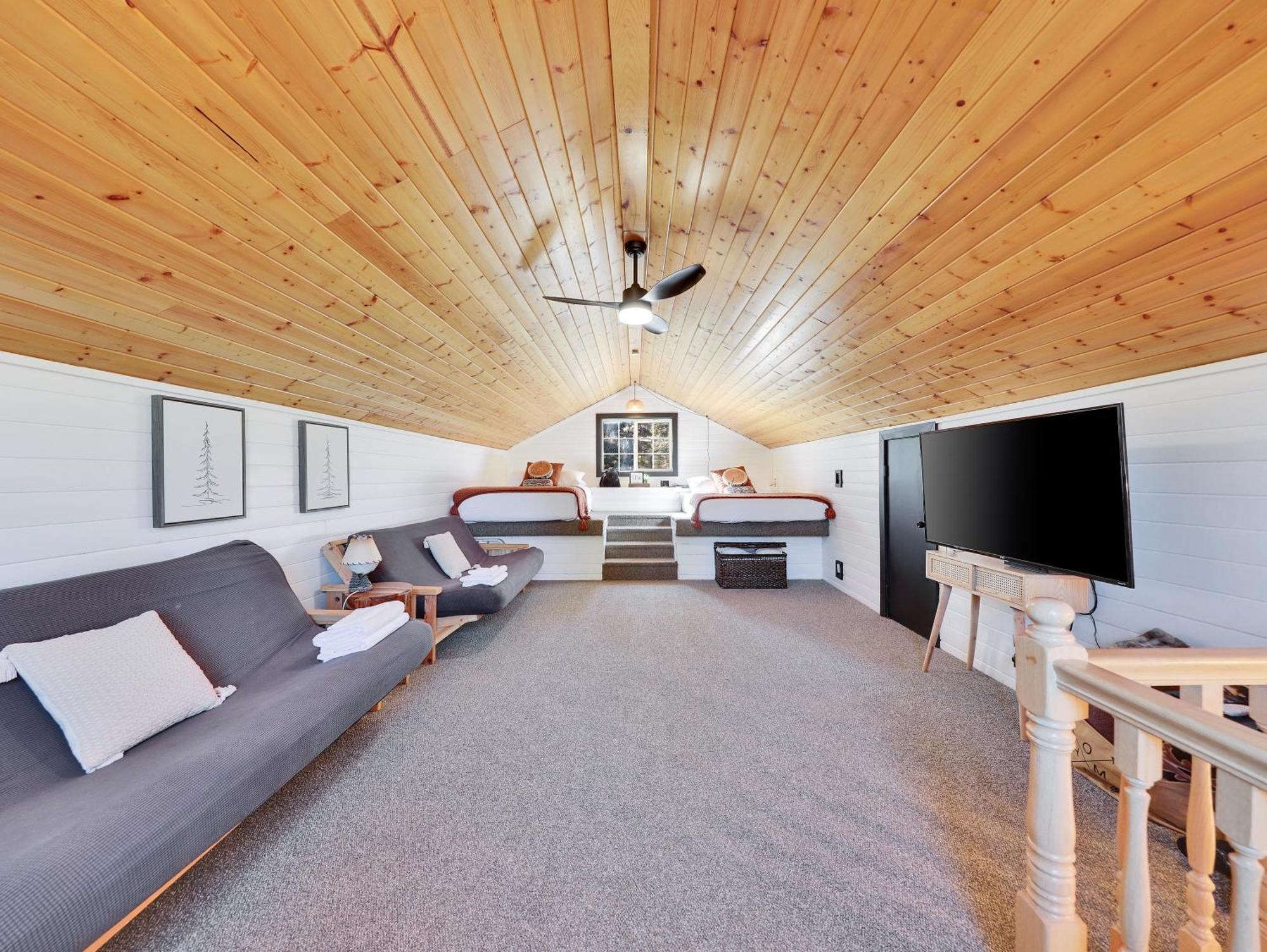 Cozy Getaway Villa Duck Creek Village Exterior photo